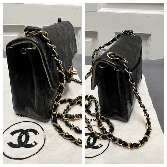 Authentic Vintage Chanel Lambskin Leather Mini Women Handbag - Picture 6 of 15